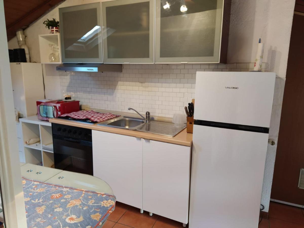 Apartamento Little 58 Luino Exterior foto